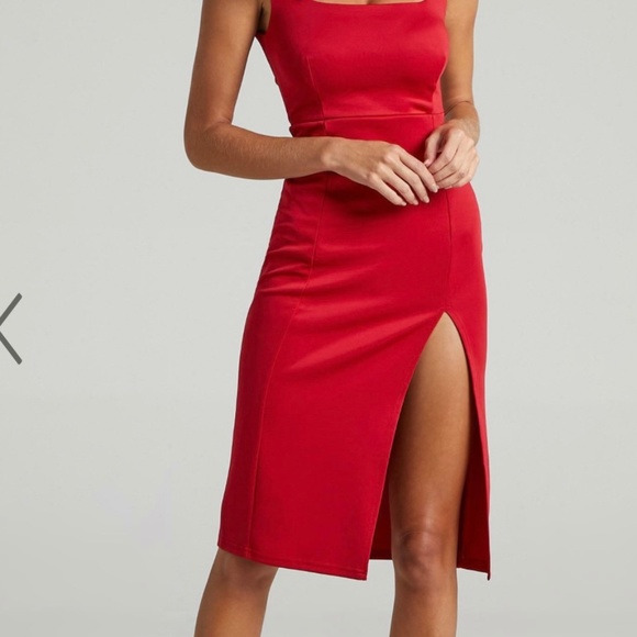 Showpo Red Sleeveless Dress - Picture 2 of 2